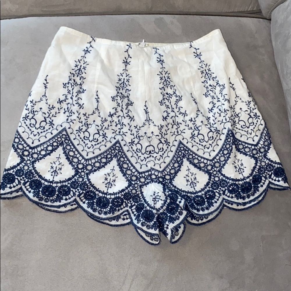 Embroidered shorts